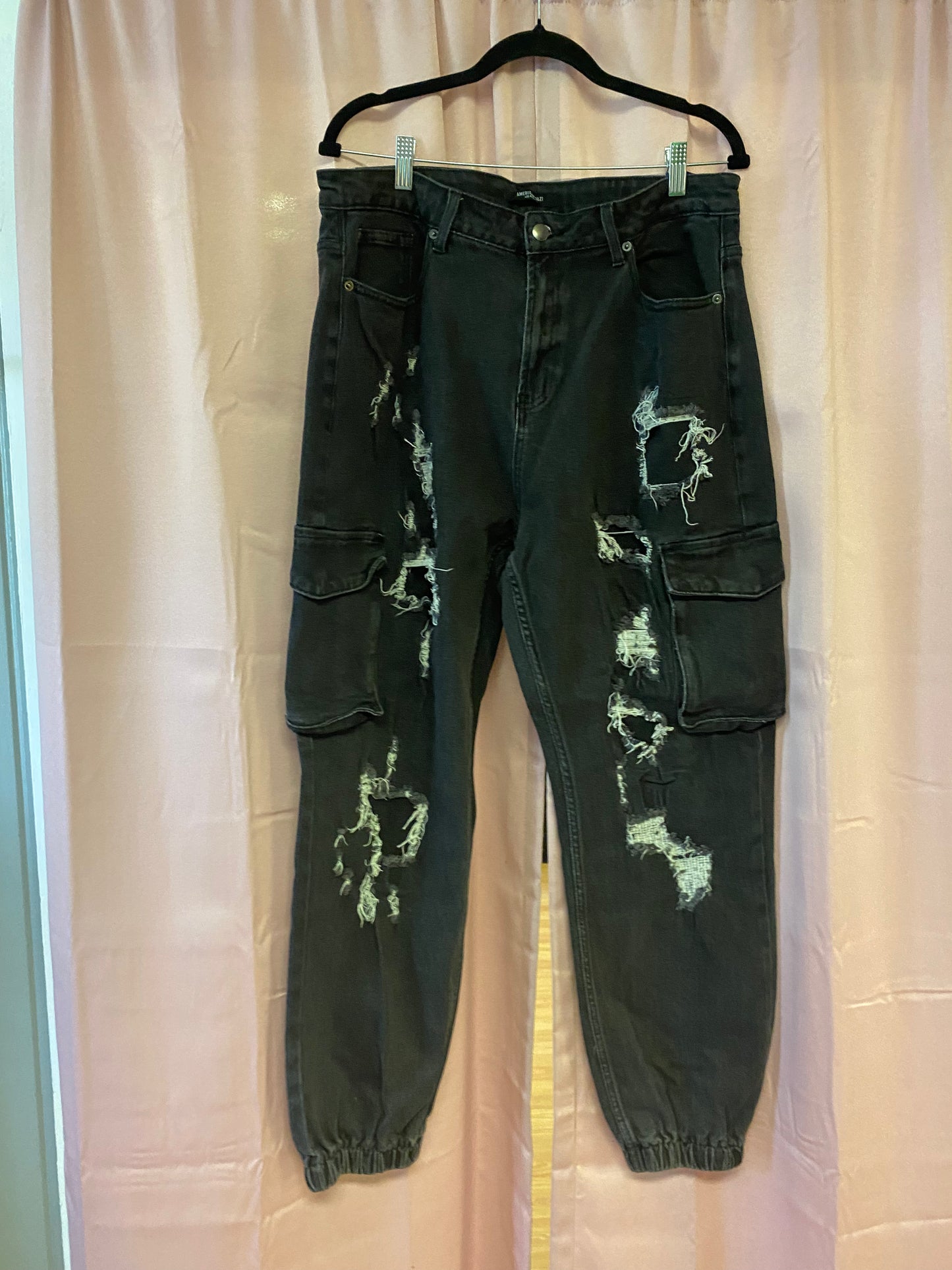 Black Ripped Jeans