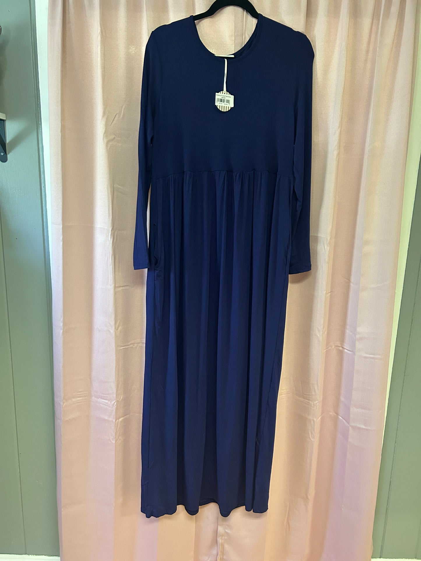 Bellatrix Fit & Flare Navy